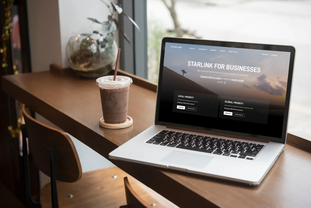 Services création site entreprise : présence digitale professionnelle pour PME et ETI